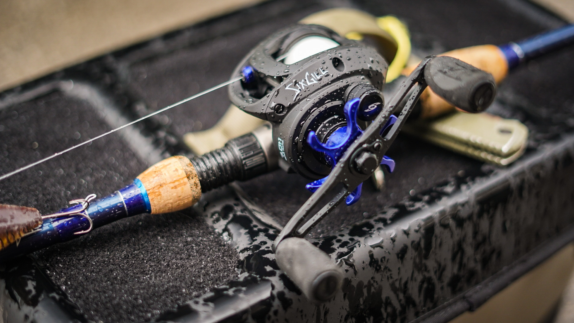 flambeau tackle large zerust marine box Max Waterproof Tuff Tainer (WP5012ZM) you can keep your REEL SIZE:2500 DIY Fishing Rod Holder R3EF
