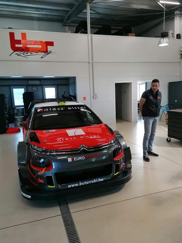 MOTORSERIES - C'est l'équipe hongroise de Róbert Bútor, le Team Bútor ...
