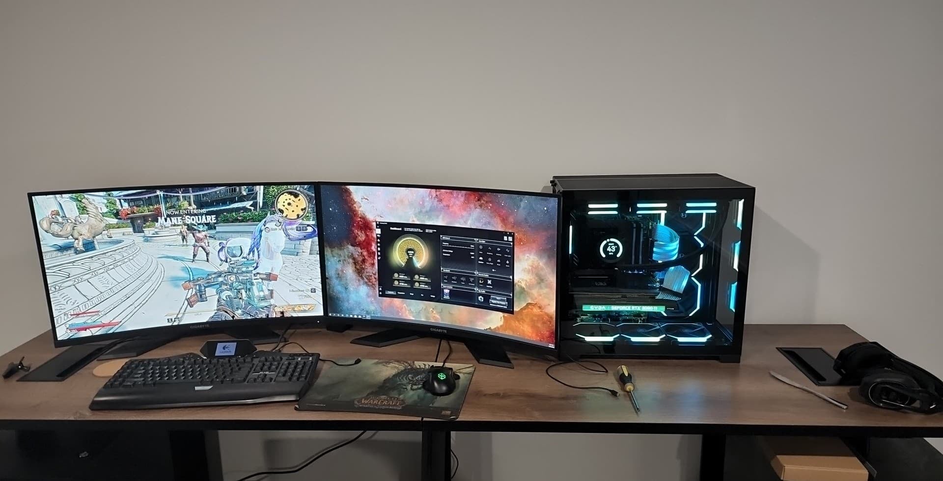 😯 Jason's new Cataclysm setup 😯... - Cataclysm Computers