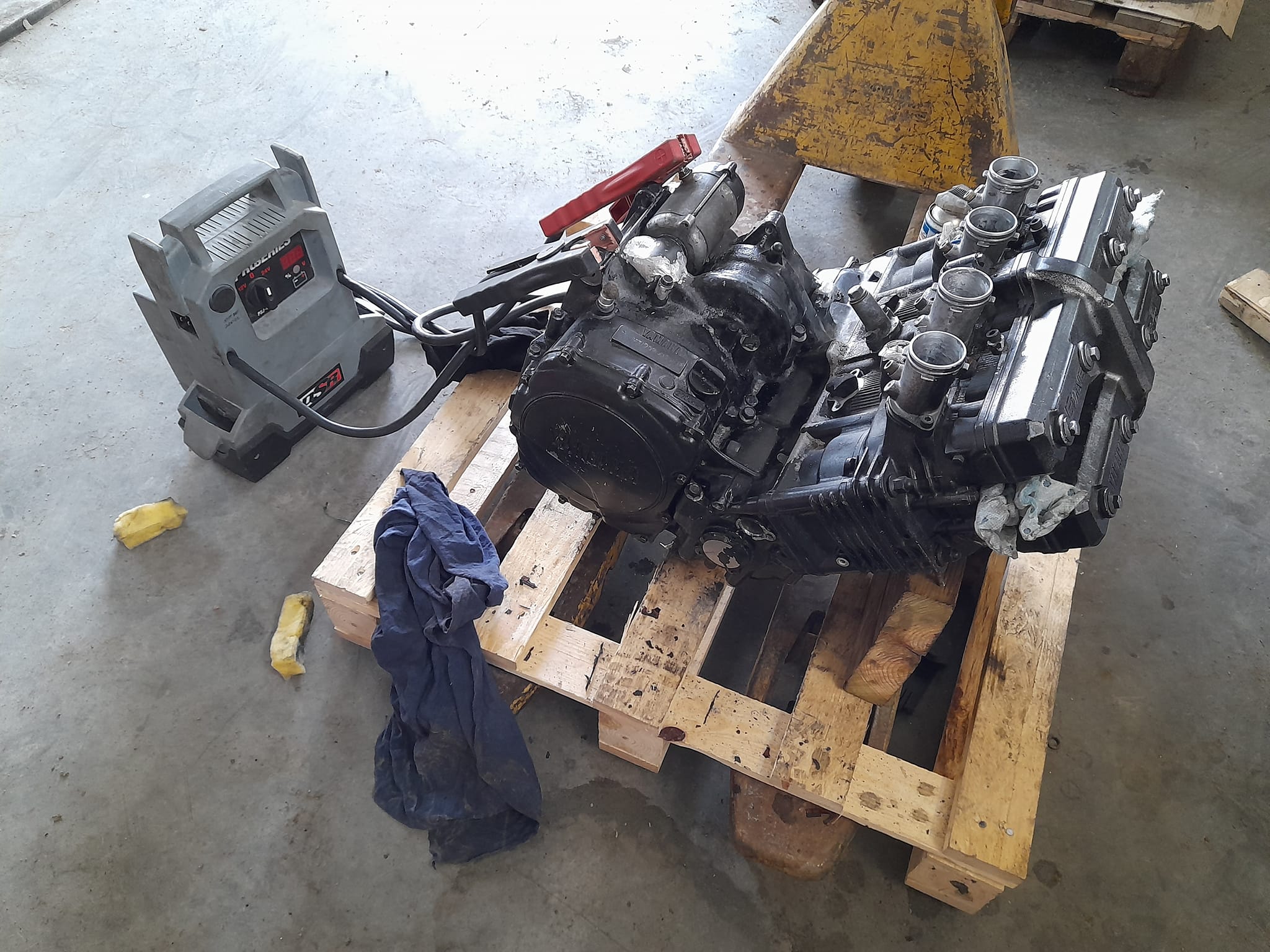 Yamaha FZR400 1WG engine setup help needed
