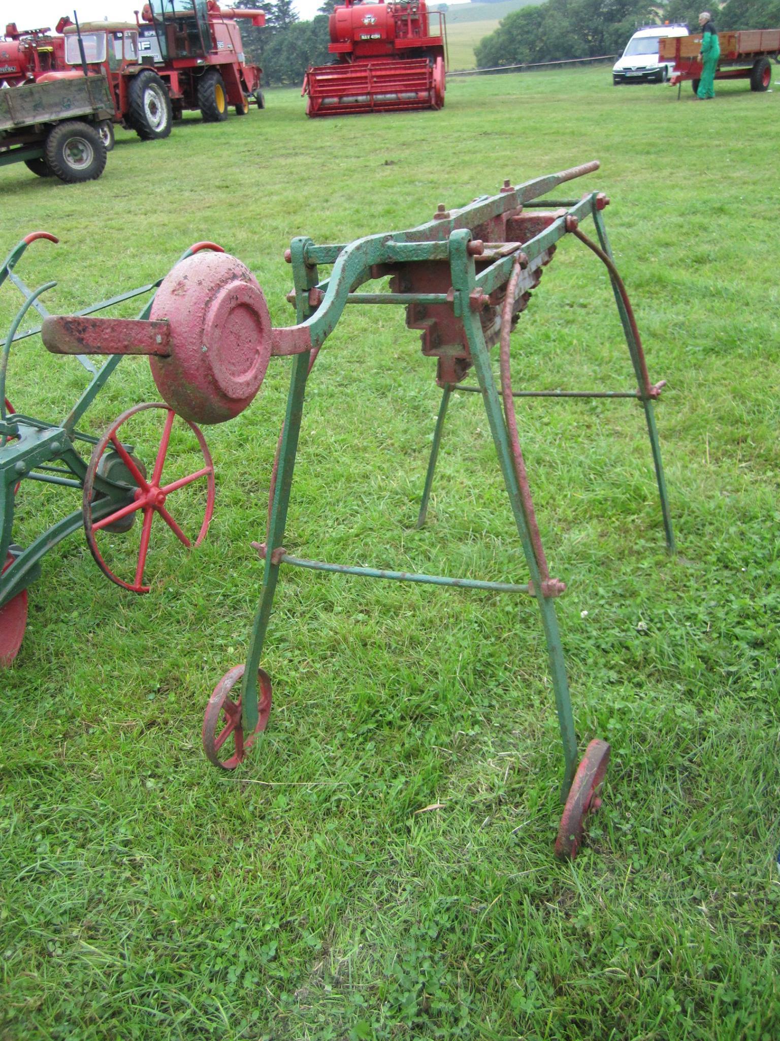 Cutting turnips... - Scottish agricultural implement makers | Facebook