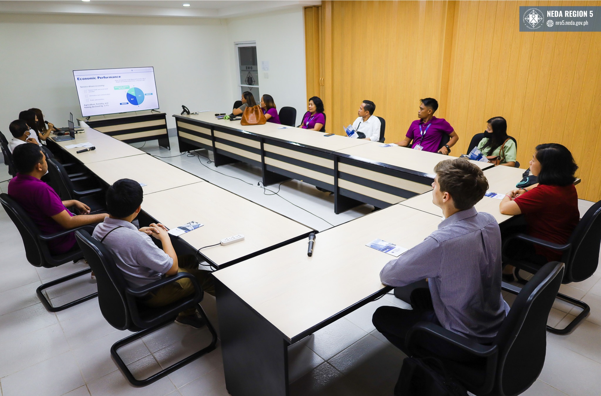 DEPDev - NEDA Bicol welcomes volunteers from the United States Peace ...
