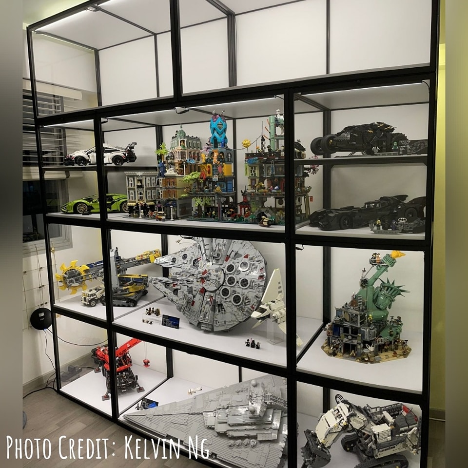 Another photo shared by @brickcaseshop, awesome setup