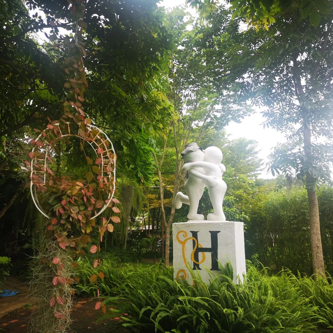 เช้าวันหยุด อากาศดี... - Hug station khao yai | Facebook
