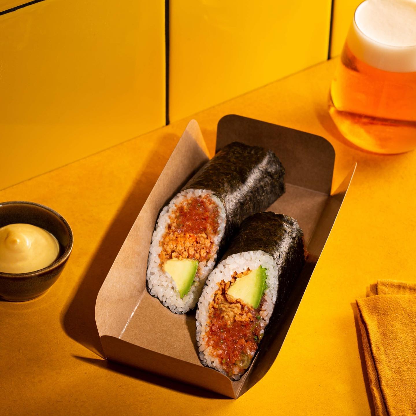 Fishpac - • Burrito Kotao • Base de arroz sushi, relleno...