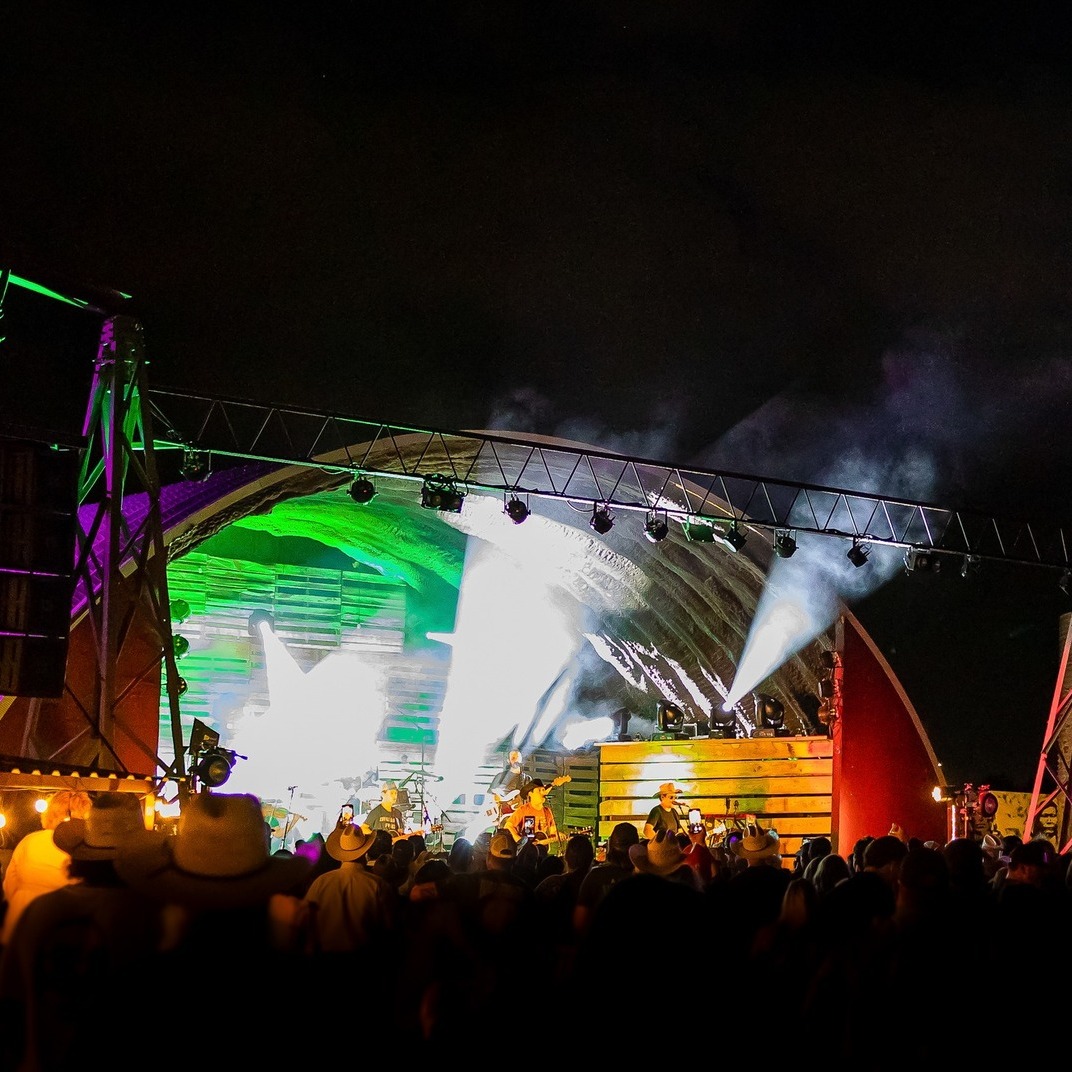 Starlight Ranch Event Center - Home