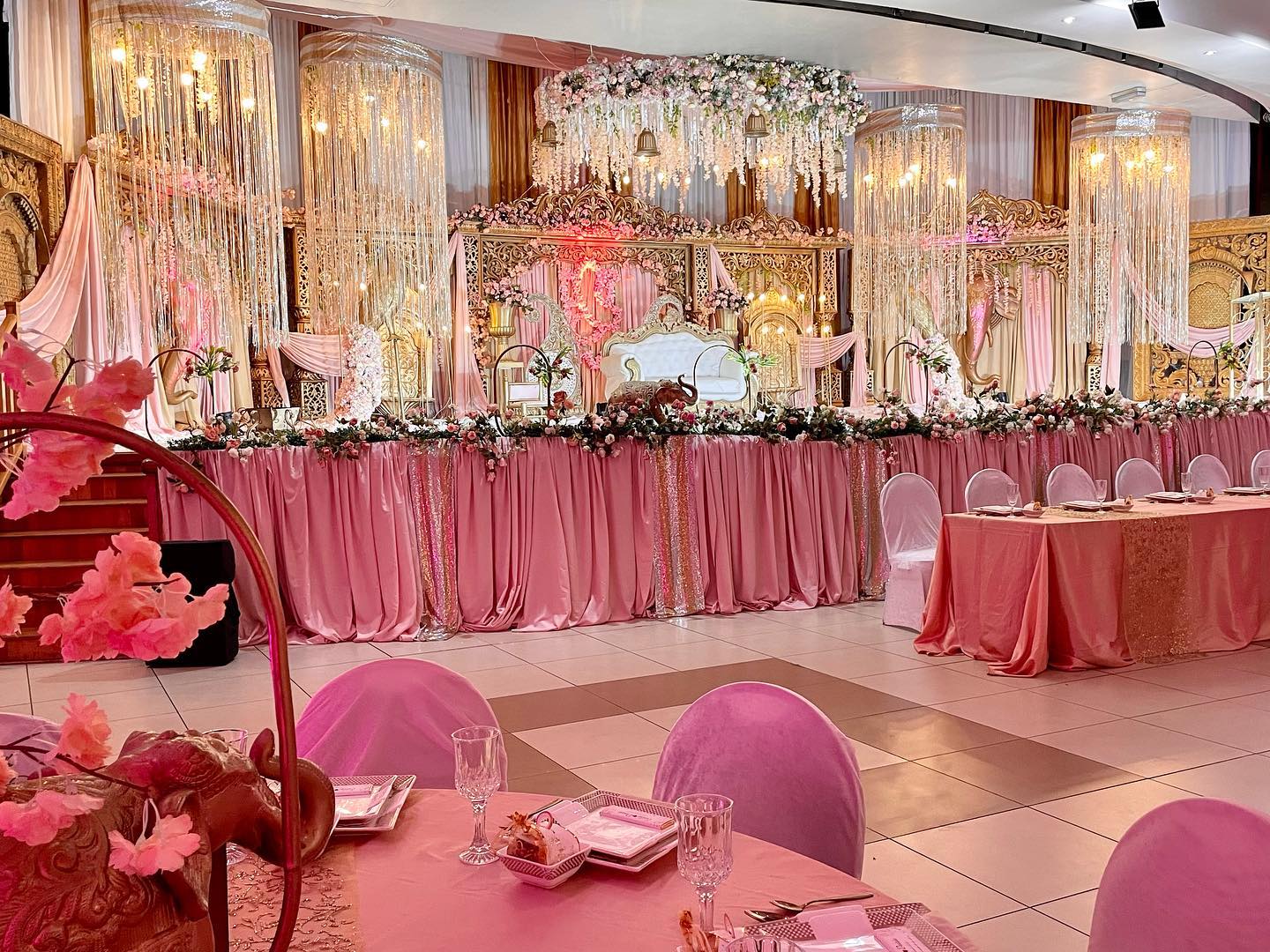 Beautiful traditional... - Kavesh Manick's Events By Design | Facebook