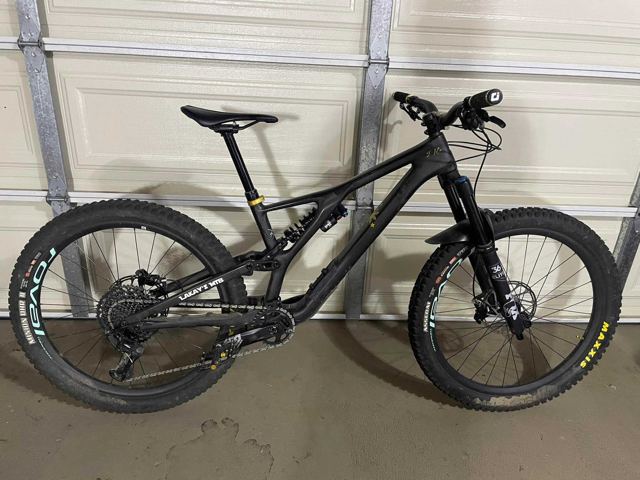 Parts for sale from 2012 Stumpjumper Elite in SoCal