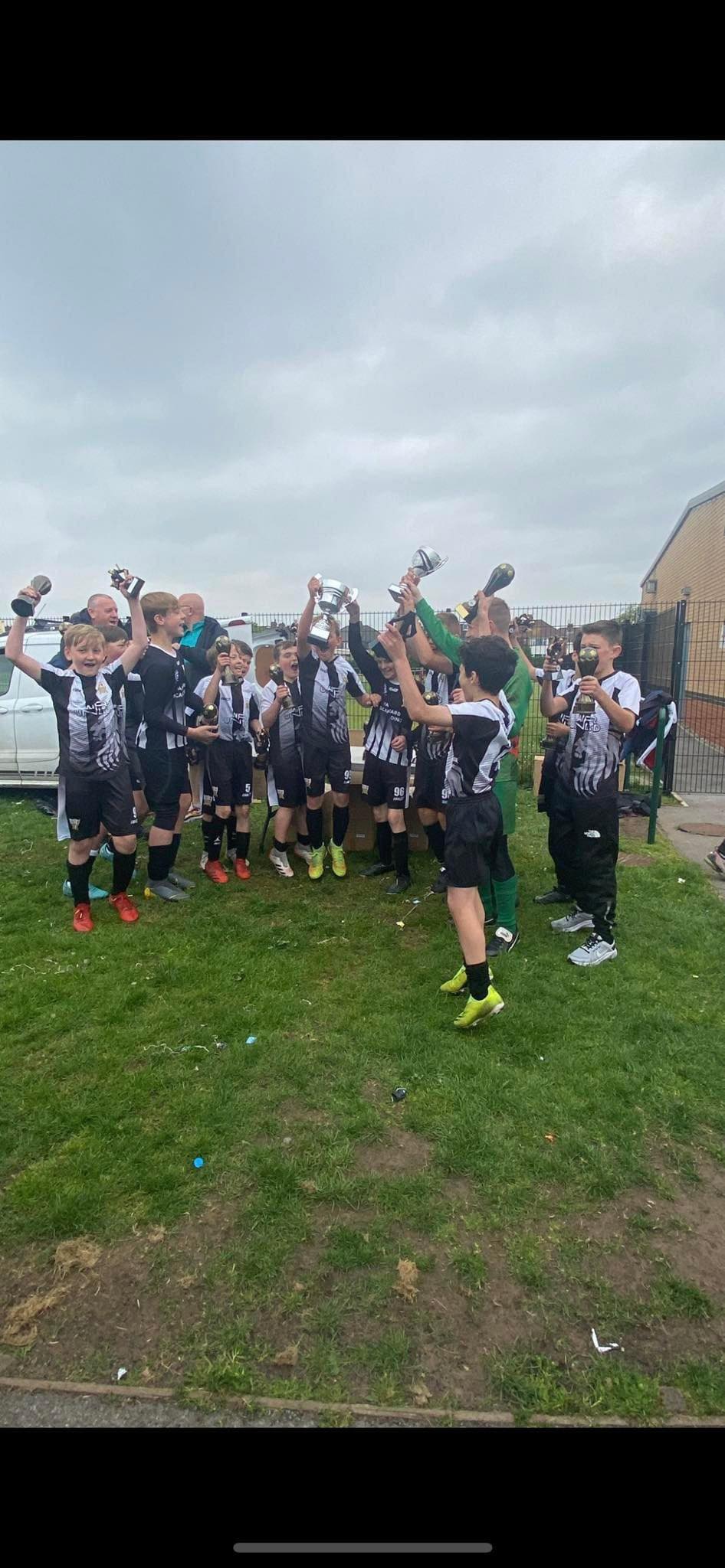 Halewood lions