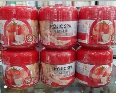 GOMMAGE CORPS AU SEL ÉCLAIRCISSANT CARE-BEOU SPA – NEUF – SOIN PEAU RAFRAÎCHISSANT