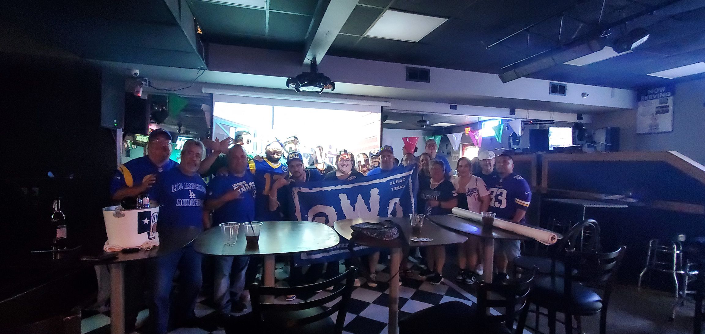 Rwo Los Angeles Rams vs Green Bay packers