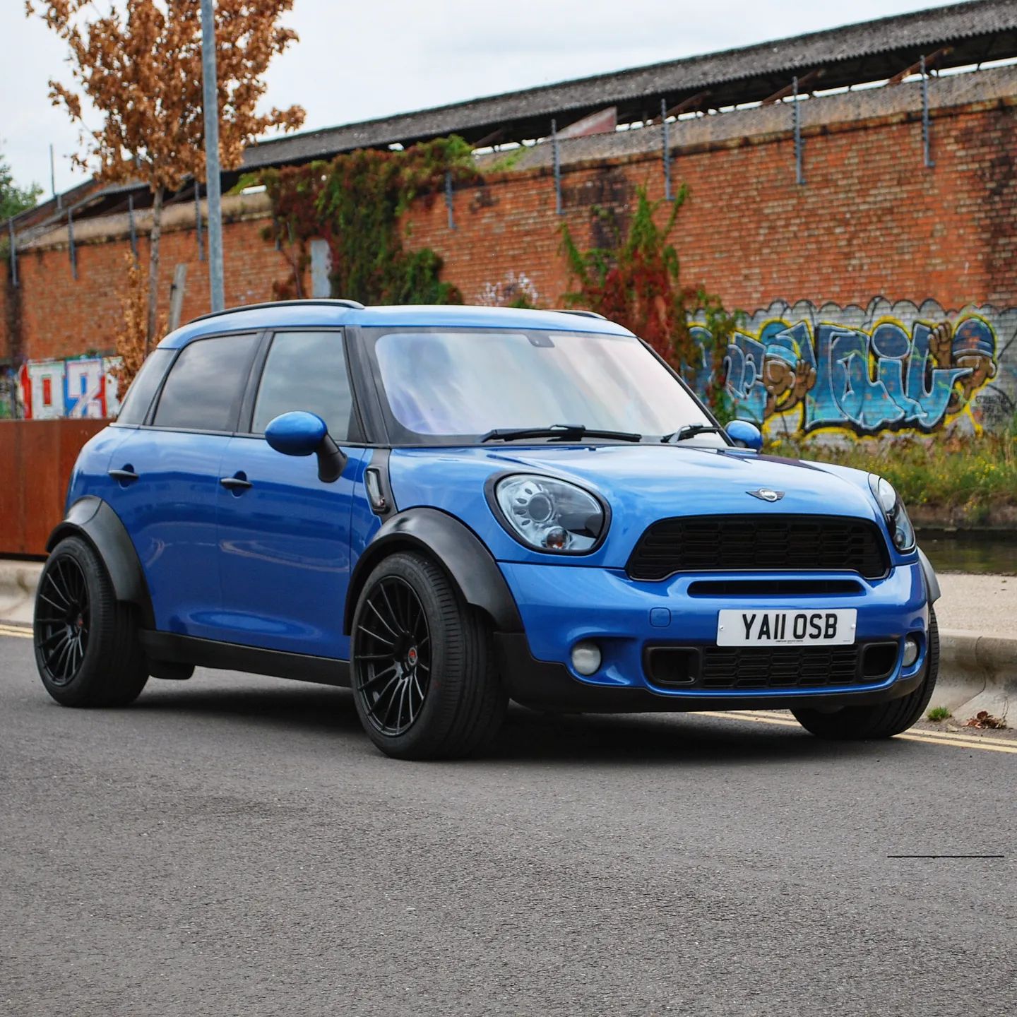 V.A.D - Our flares really do transform the look of the R60... | Facebook