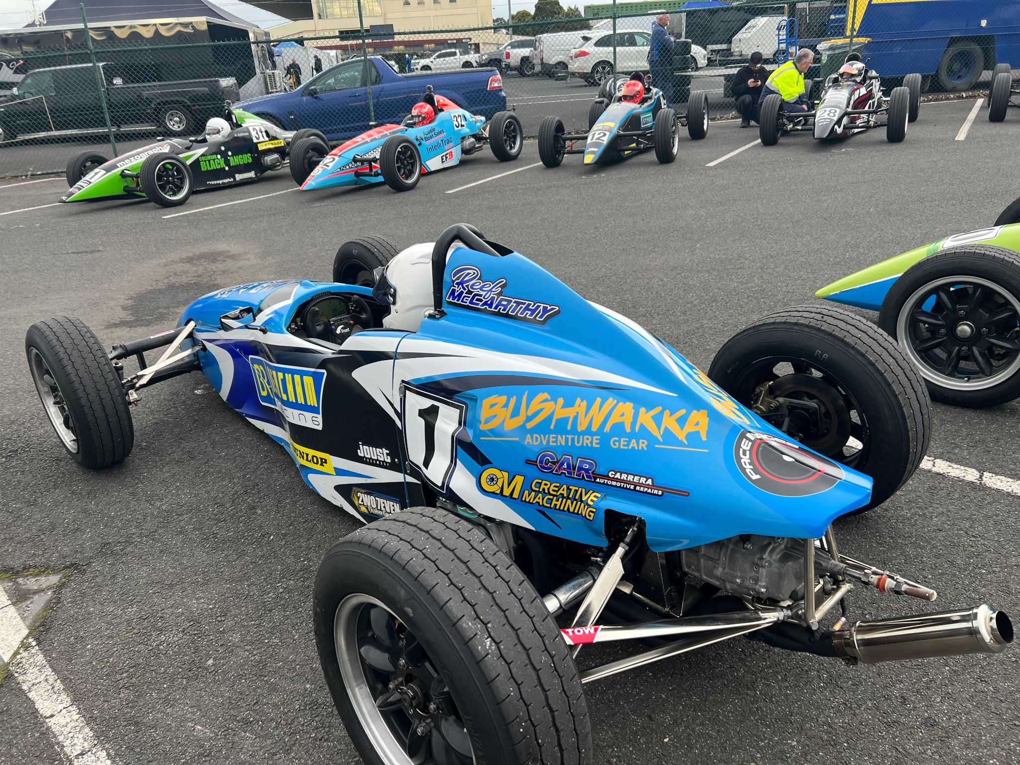 Back racing at Sandown this weekend... - Reef McCarthy Racing
