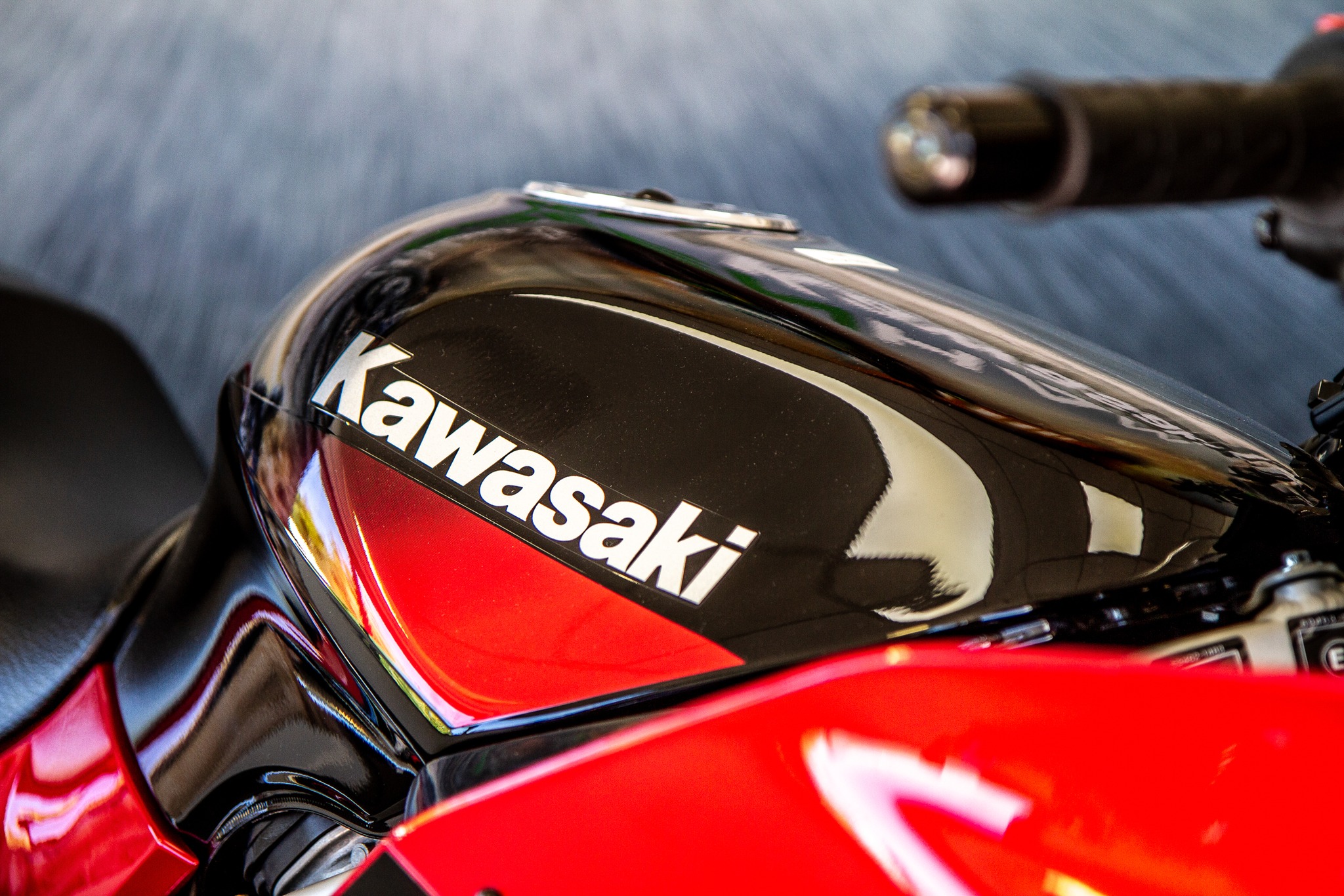 Win a Kawasaki ZZR600 motorcycle