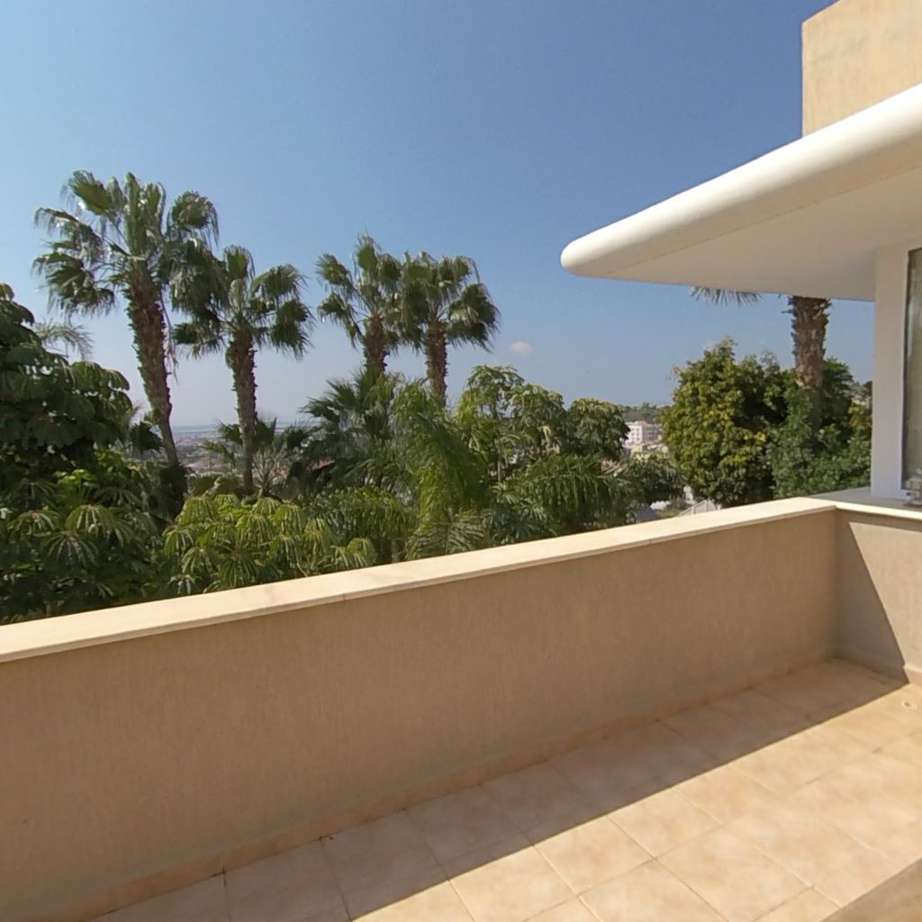 Constantinos Spanos Leventis REMAX Dealmakers | Agios Athanasios