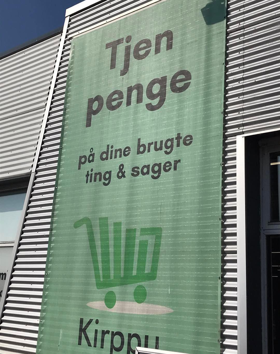 #GENBRUGSHELT 💪♻️ Giv en hjælpende... - Kirppu Kalundborg | Facebook