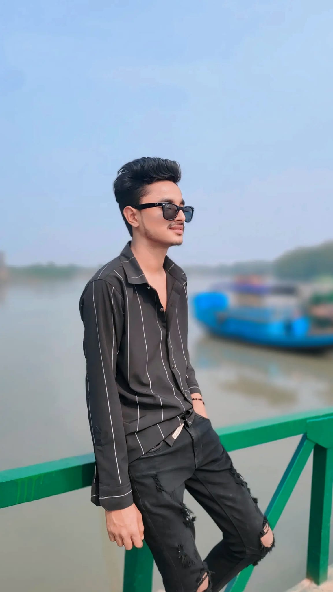 Alvi Raj