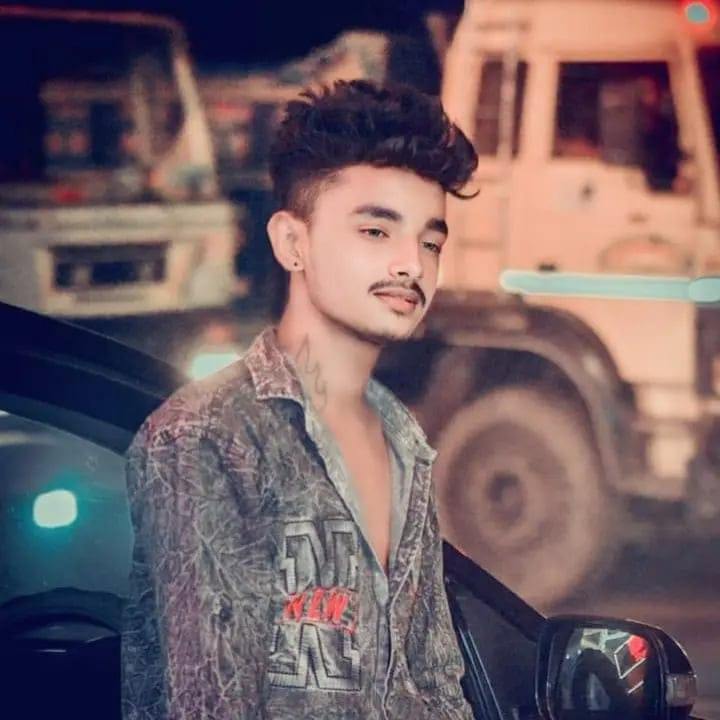 Alvi Raj