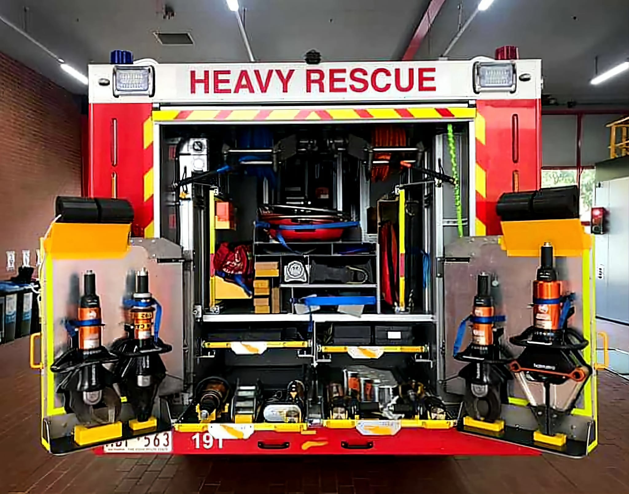 🚒 FRV Rescue Carlton. - Firefighters Australia | Facebook