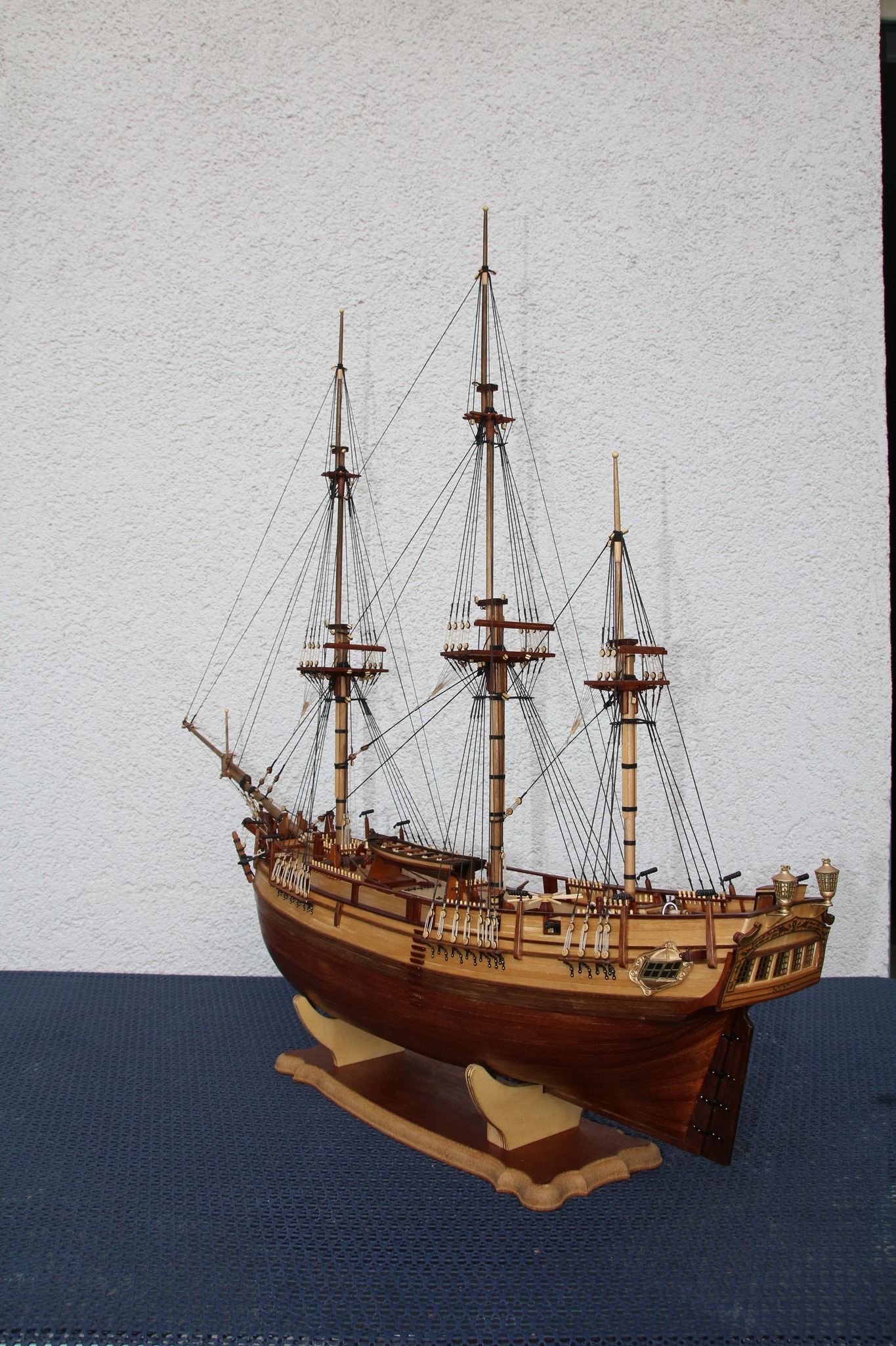Bounty Model Boat Kit, Wooden Ship Model Kits for Sale