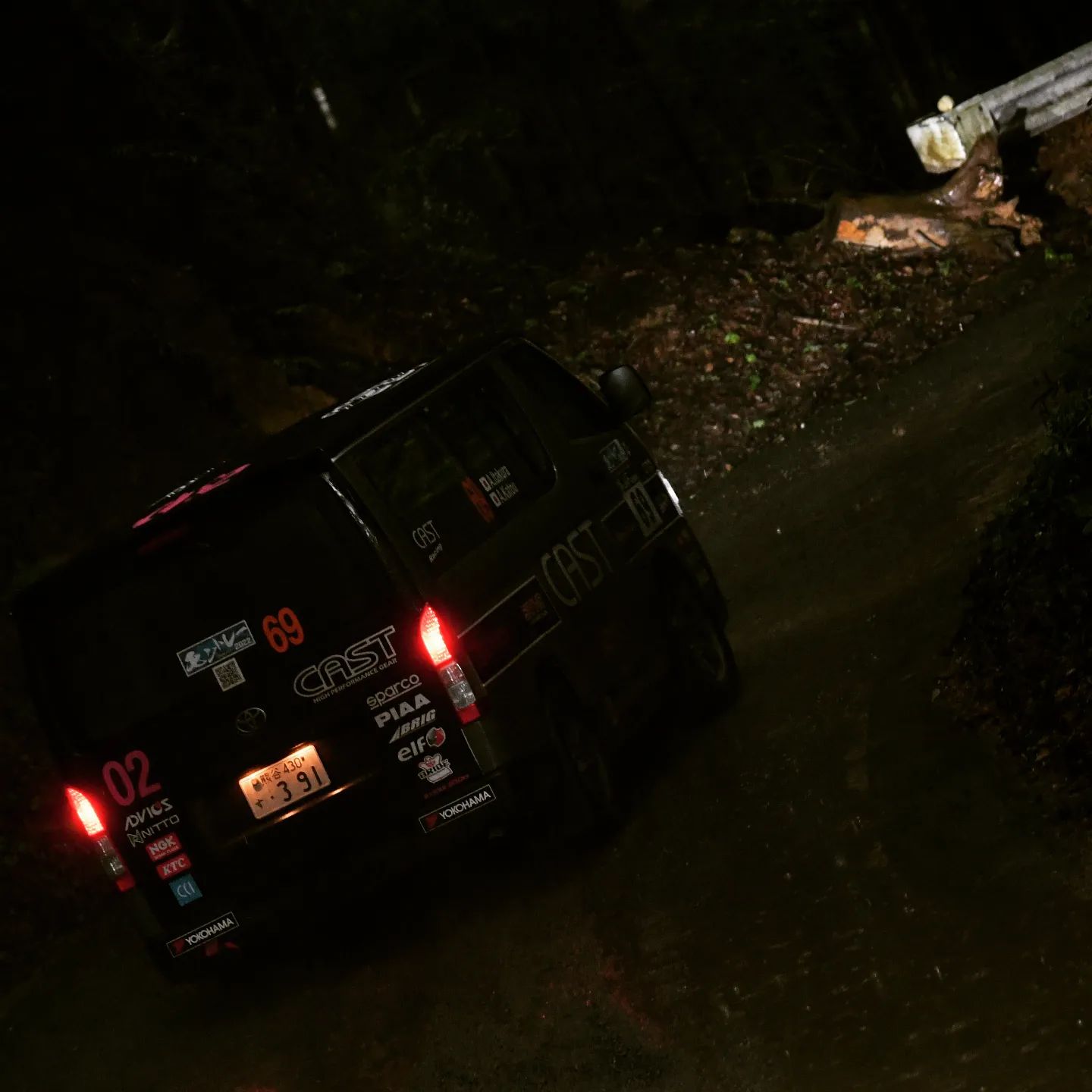 CAST By MT+ - MONTRE 2022 CAST Racing #HIACE #ハイエース... | Facebook