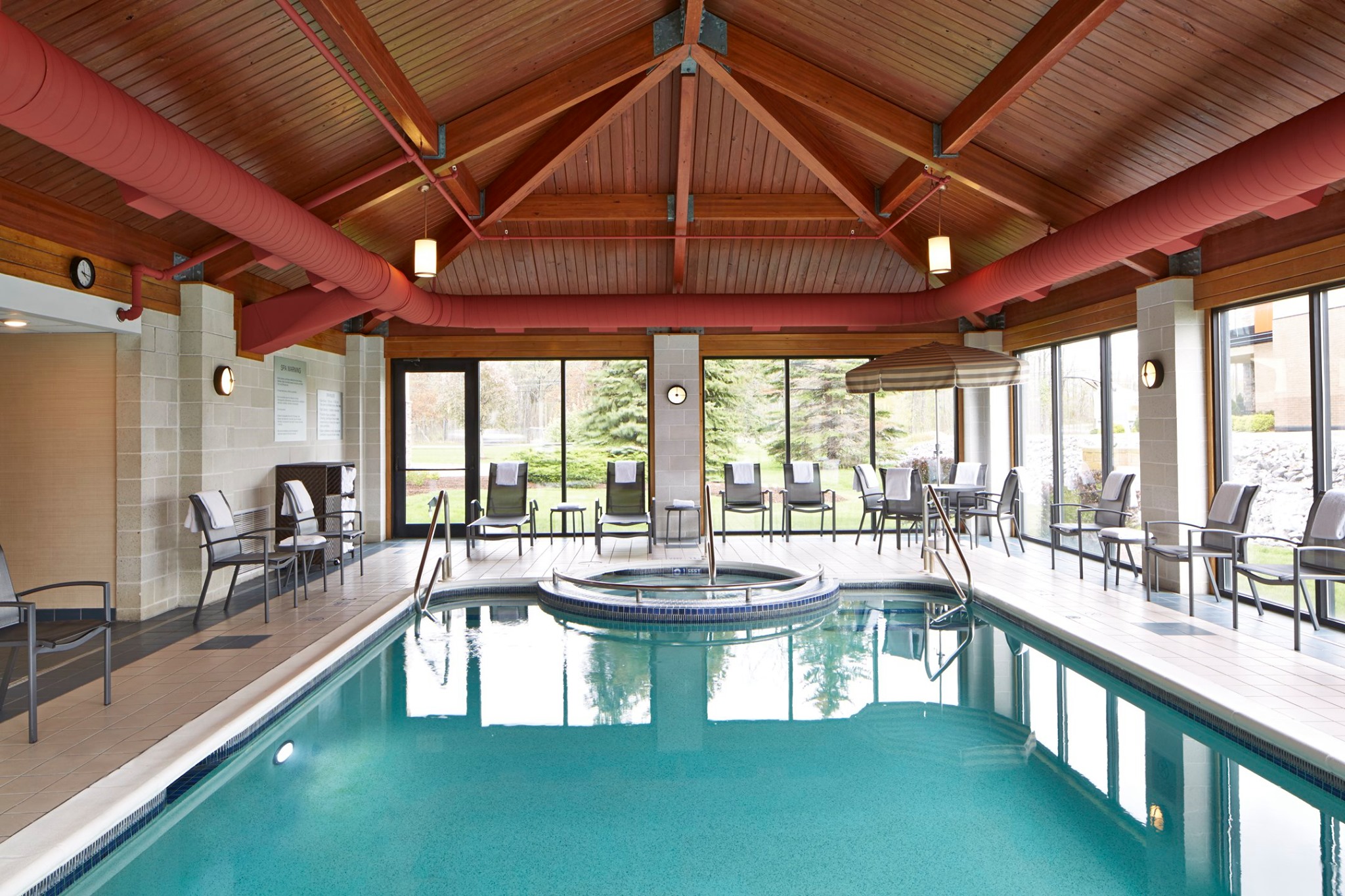Fairfield Inn and Suites by Marriott Rochester East | Webster NY
