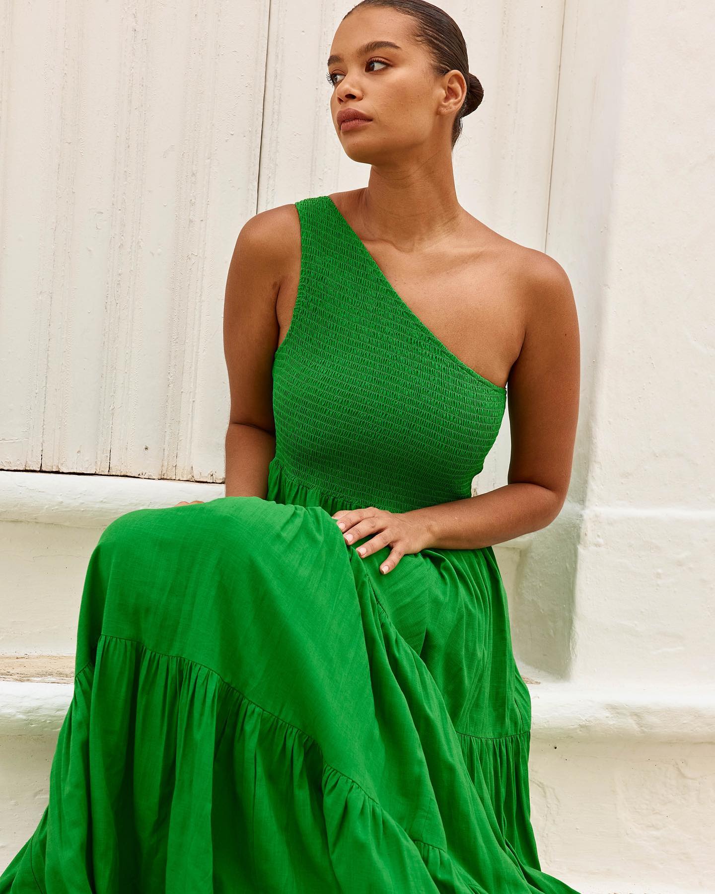mister zimi green dress The new LOLA is the apple of our eye 💚🦚🍏 Head to our stories tonight to get amongst the FIESTA Q&A 🕺🏼 Floral dresses