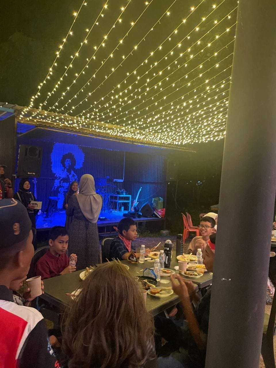 NAS RIMBA CAFE