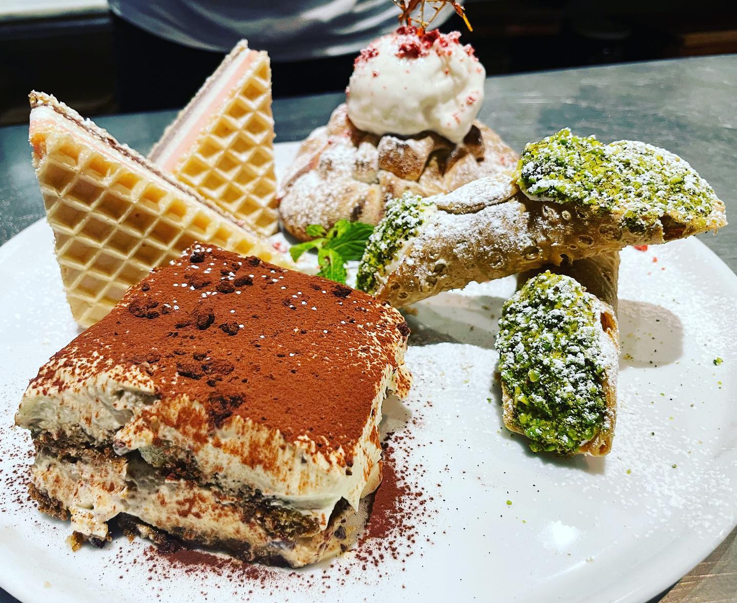 Have you tried our desserts yet?? 😋😋... - Teatro Southbank | Facebook