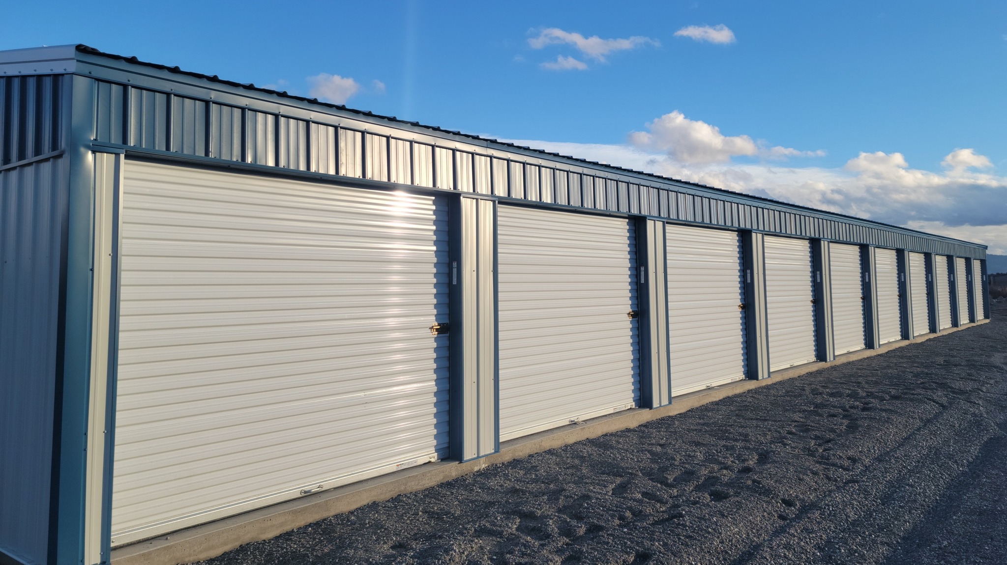 Airport Mini-Maxi Storage | Omak WA