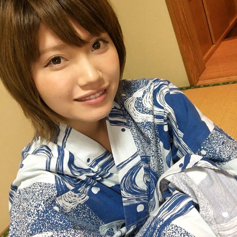 秋丸美帆 みっぴ 明日のエギングパーティの為に 牛深に前入り W 広いお部屋 温泉 1人でもったい無い 笑 Facebook