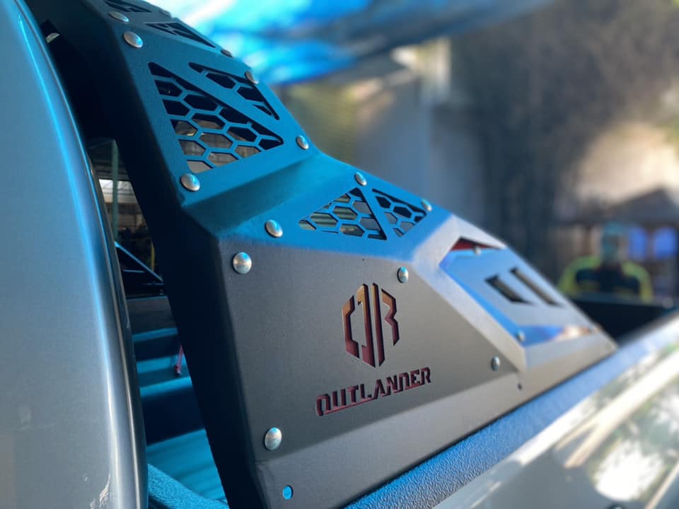 😎Ford Raptor ใส่โรบาร์ ของ OutLander... - อุทัยคาร์เซอร์วิส | Facebook