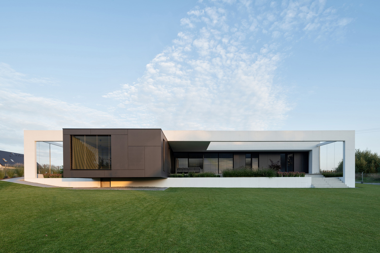 EQUITONE Facade - This single-level home is modern and...
