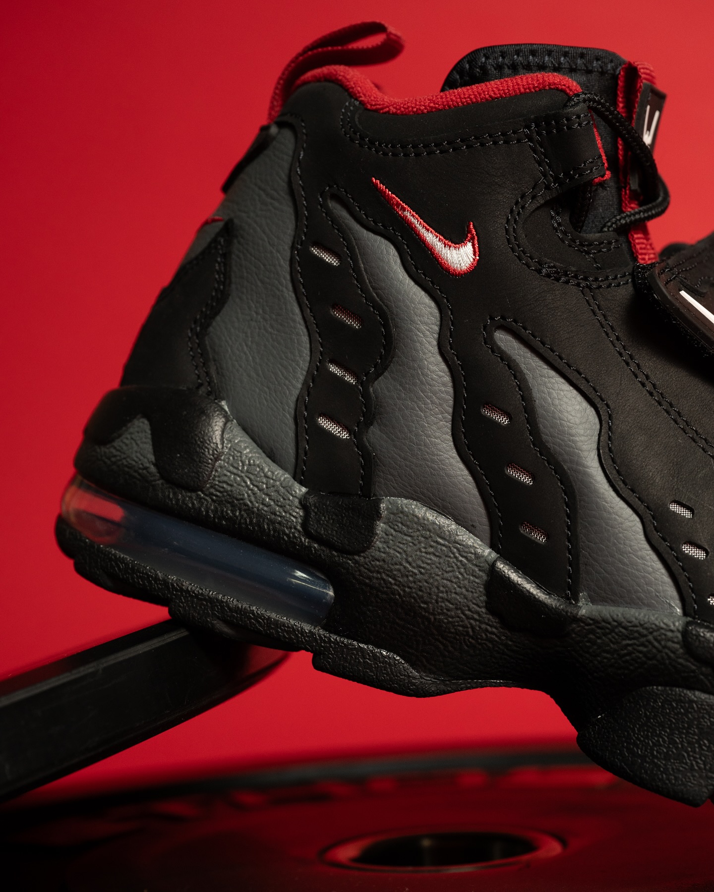 Deion Sanders Nike Air DT Max 