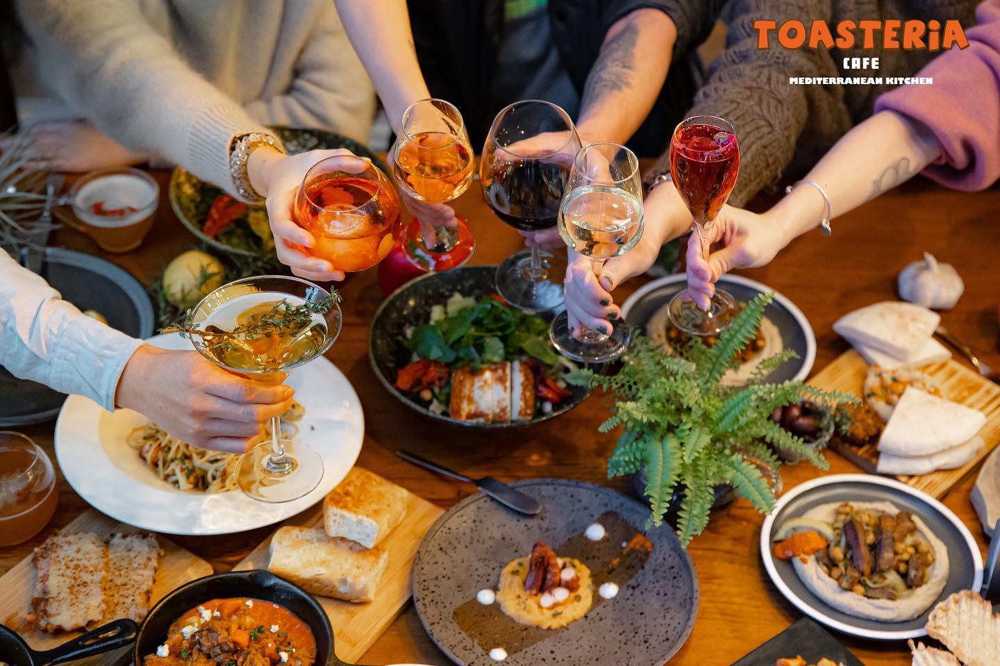 TOASTERiA CAFE - 你是TOASTERiA CAFE的粉絲，更是地中海飲食的狂熱者嗎？... | Facebook