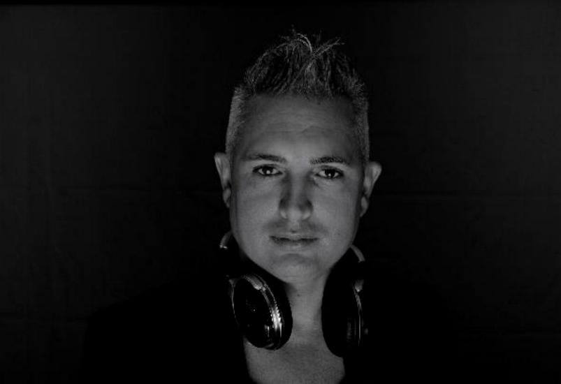 Simone Sole dj