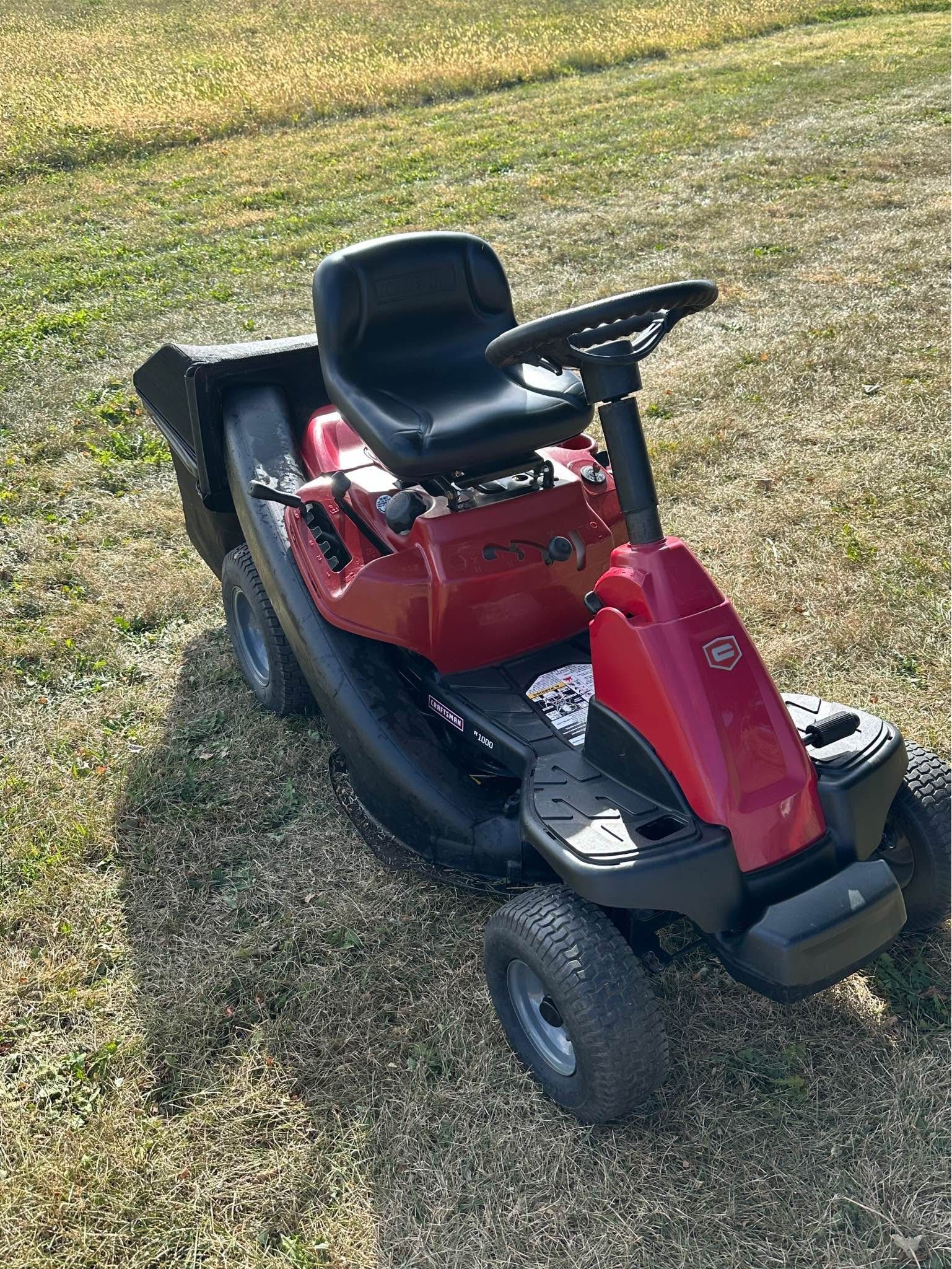 Craftsman R1000 riding mower - Lawn Mowers - Darlington, Wisconsin ...
