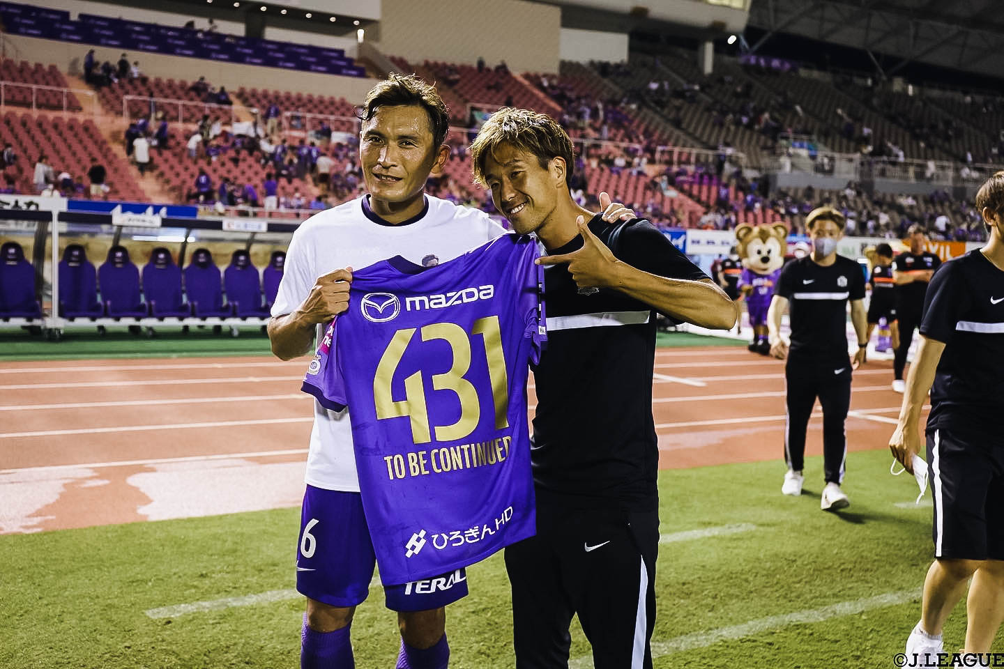 青山敏弘 選手 J1通算 431試合出場達成💐 サンフレッチェ広島歴代の