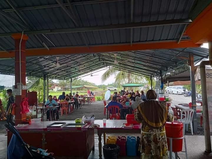 Love Sekinchan - Roti canai kari Kambing yang popular di... | Facebook