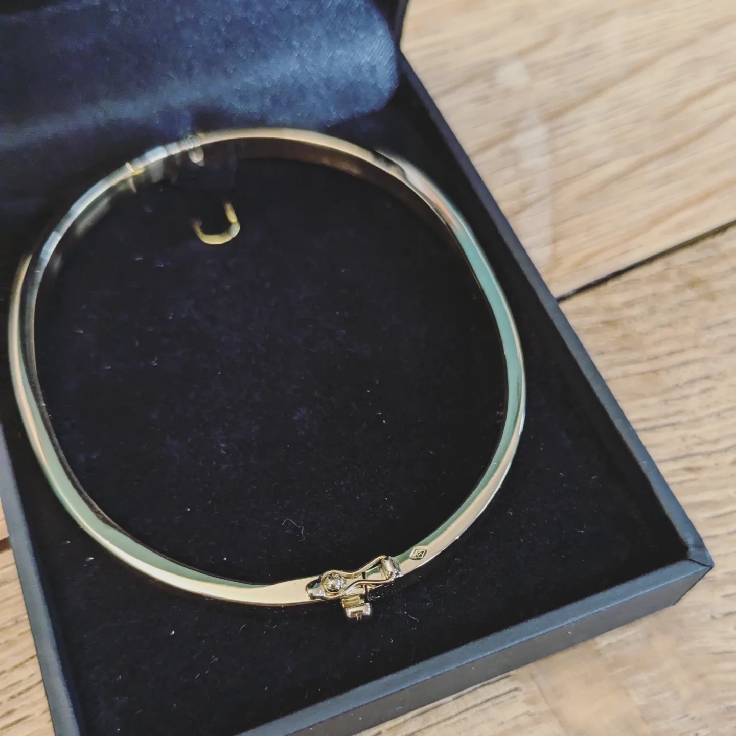 Bracelet Métal Doré à Charnière Années 70/80 - Vintage, Occasion, Alliage Doré