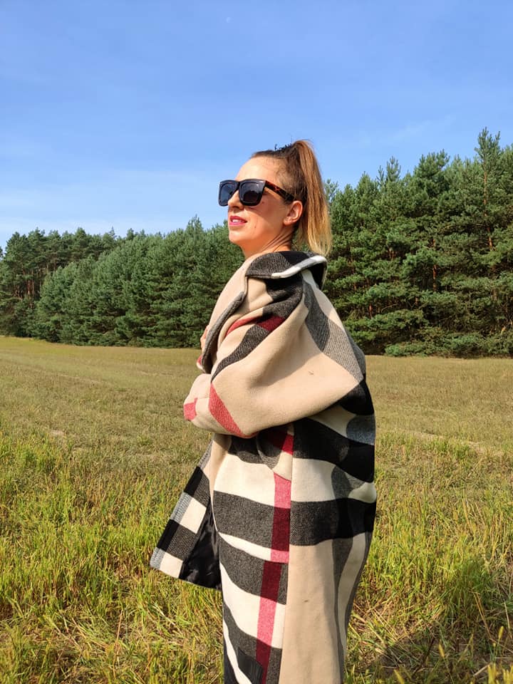 Macosa - Hej 🙂 Dziewczyny parę nowych płaszczy na stronie, jak zawsze ...