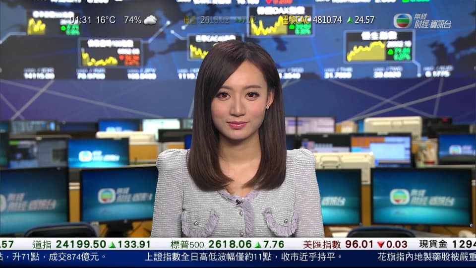 周可茵 Yomi Chow - 周可茵 Yomi Chow added a new photo.