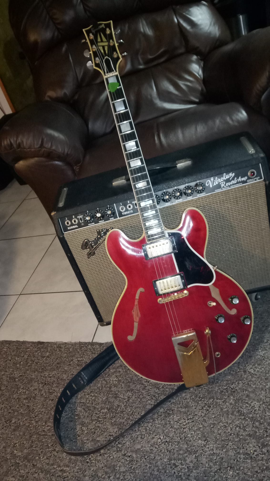 Gibson SG、ES-355.335用Sideways Vibrolaアーム 楽器・機材 Gibson SG、ES-355.335用Sideways Vibrolaアーム