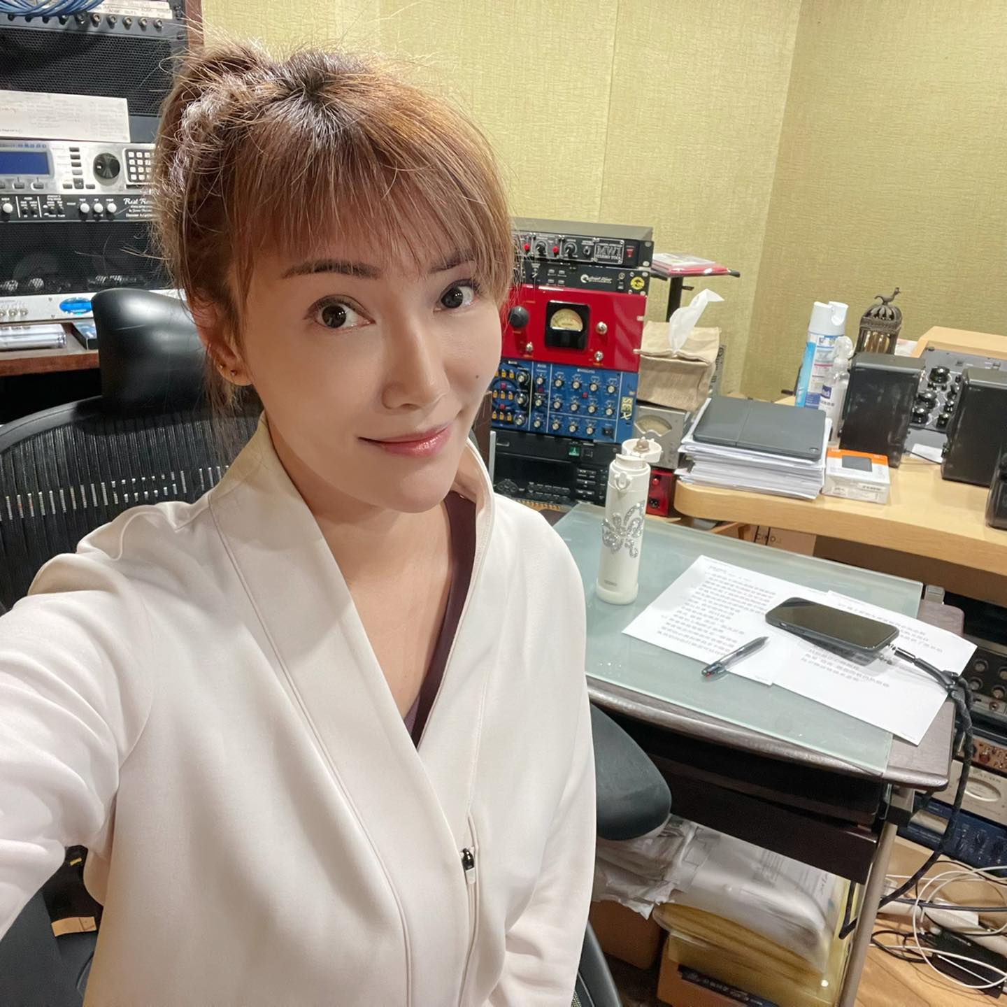 李璧琦 Becky Lee - 《是日精選》 #錄音 前crash course：認識不同specific... | Facebook