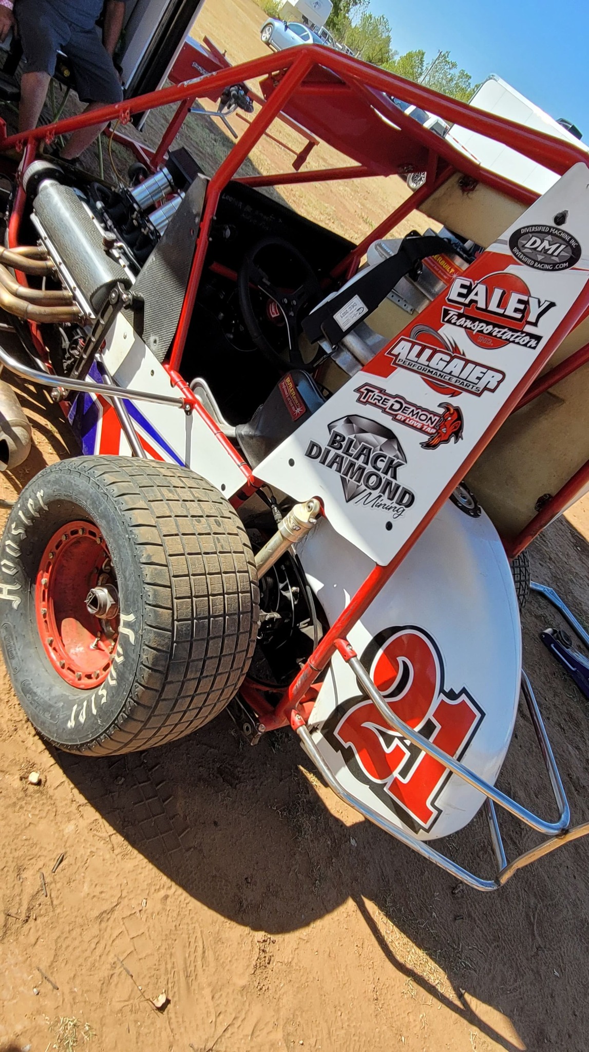 POWRi West - Defending his championship to the truest forms, Emilio ...
