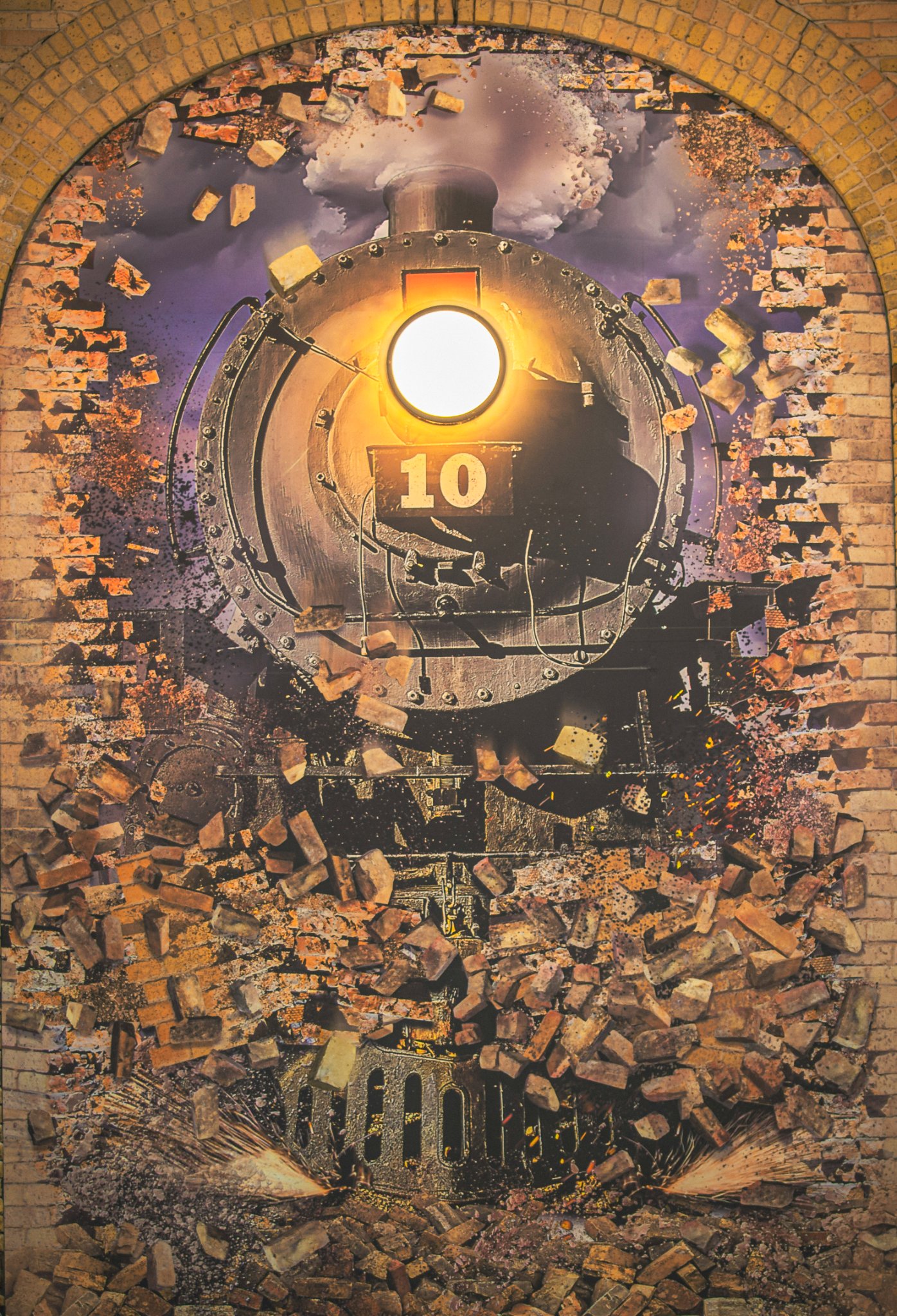 A friend painted this “Crazy Train”🚂 in Minneapolis!
