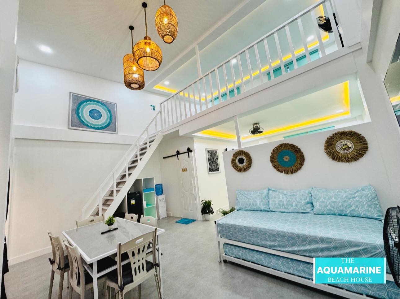 The AquaMarine Beach House | Cabangan