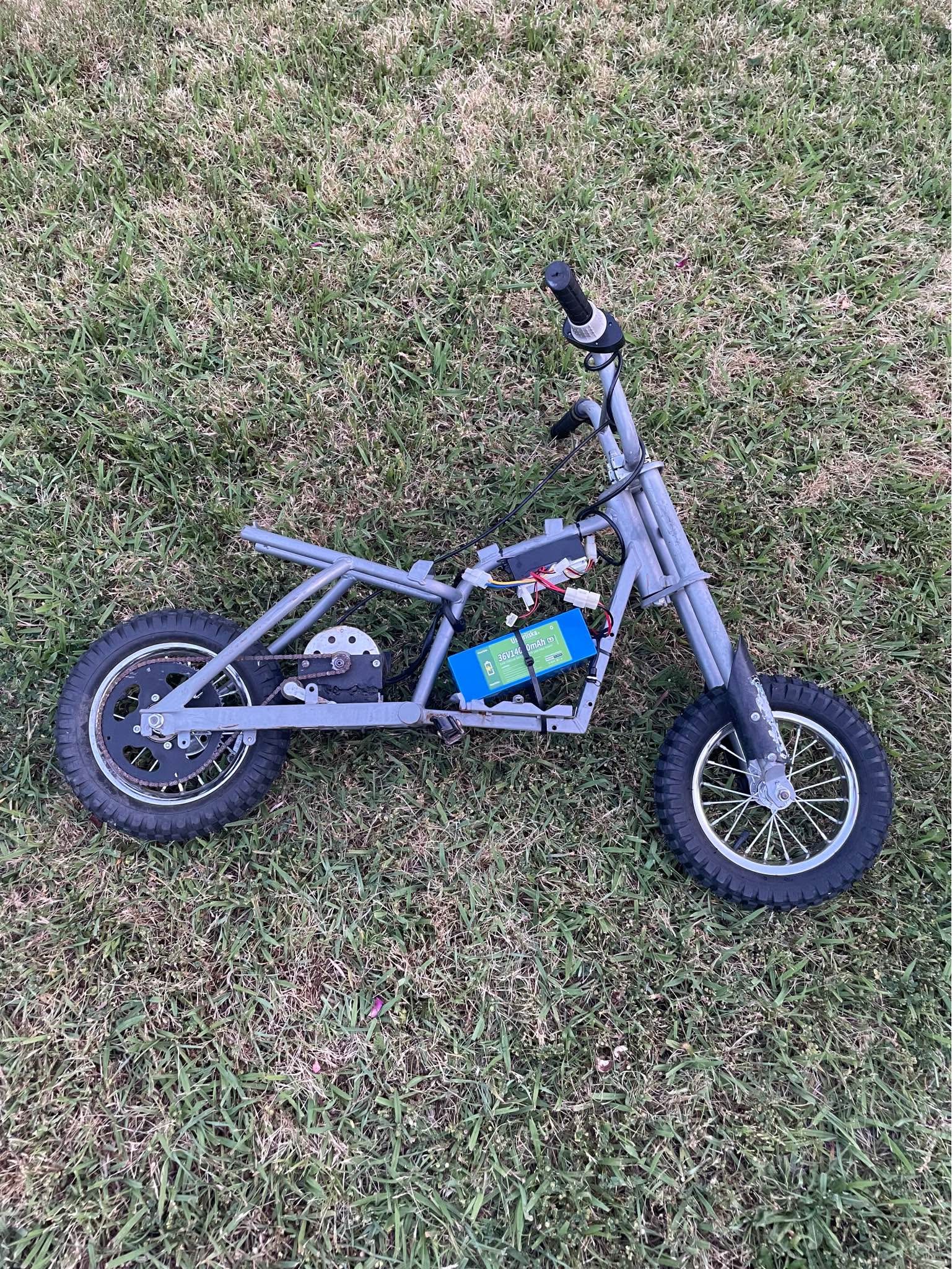 500 Watt Upgraded mx350 Razor (check description) - Scooters - North ...