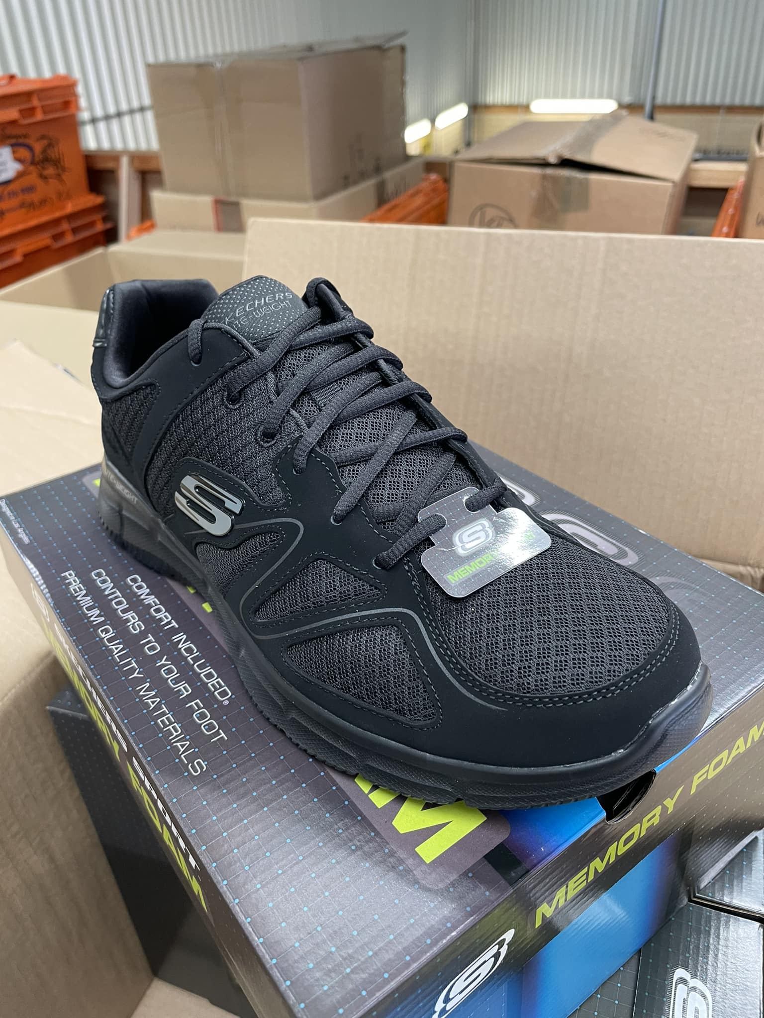 Plomas número 21 Colloky vendida Skechers azules 22 Bubble gamer 23