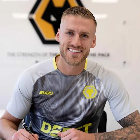 Talking Wolves - ️ Dan Bentley has signed a new... | Facebook